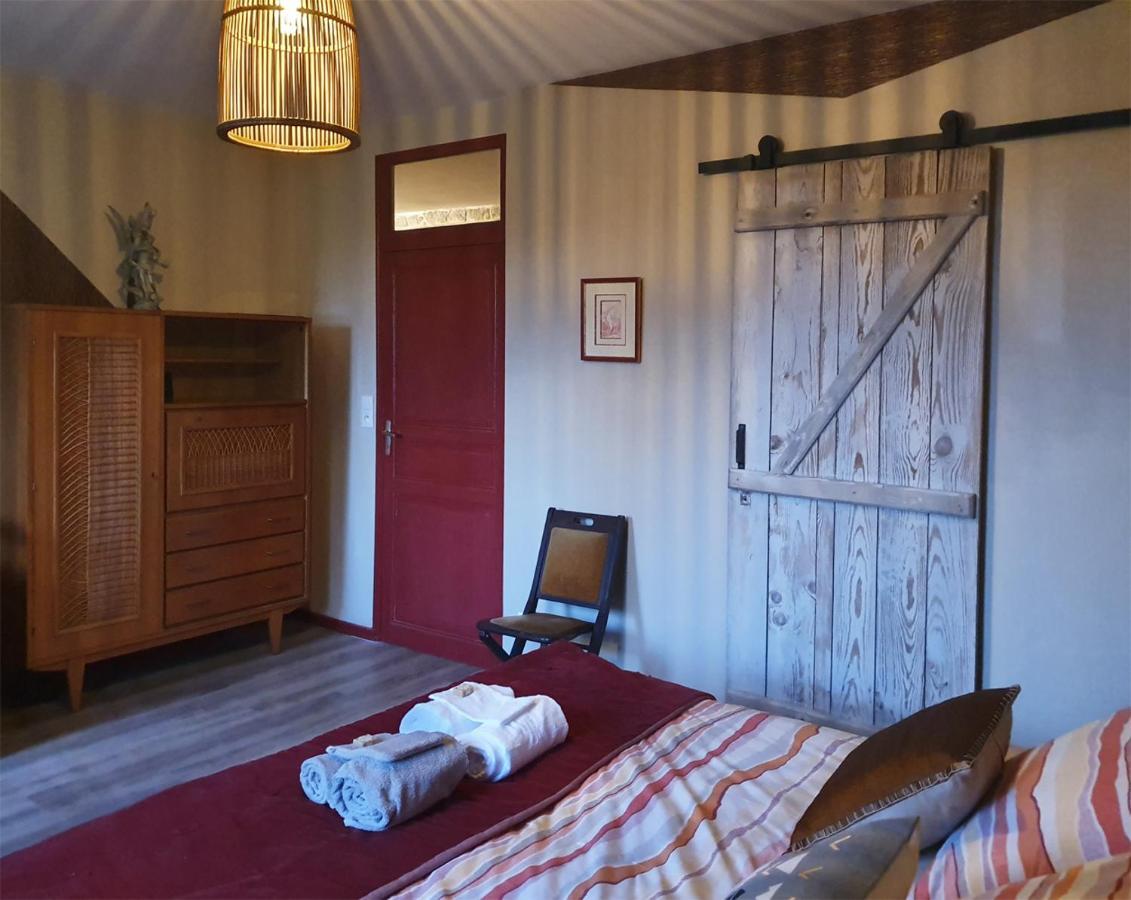 Apartament Les Forges Du Lou Jugon-les-Lacs Zewnętrze zdjęcie